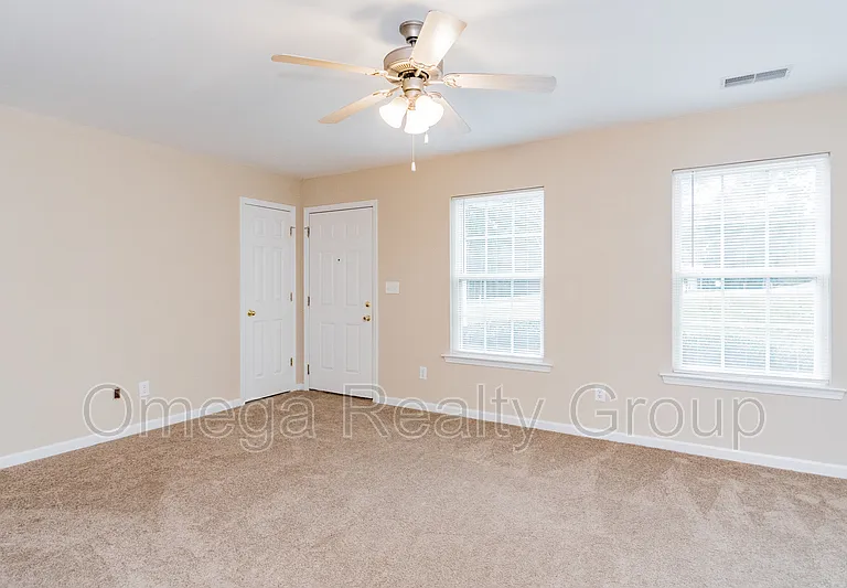 2587 Evergreen Rd — Photo 6