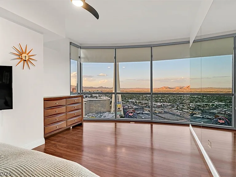 200 W Sahara Ave #3308 — Photo 5