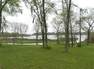 733 May Dr, Onalaska, TX 77360