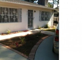 2725 Queen Palm Dr, Edgewater, FL 32141
