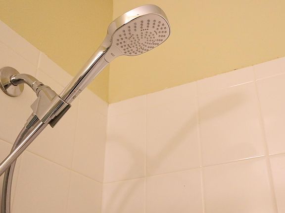 2nd image of 5075 SE Mariner Garden Cir