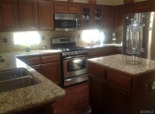 24177 Fawnskin Dr, Corona, CA 92883