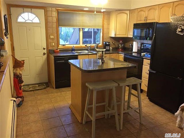 1st image of 54 Stewart Ave