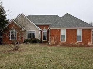 2805 Bloomfield Dr, Thompsons Station, TN 37179