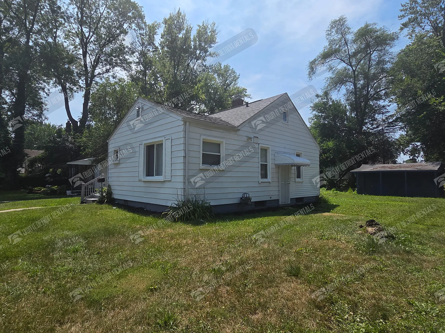 House - Ranch — Photo 2