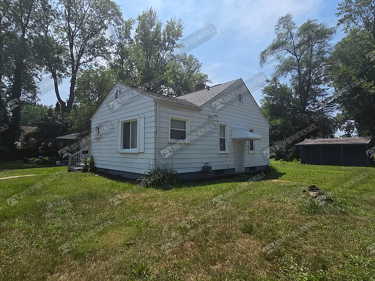 19535 Lenore — Photo 2