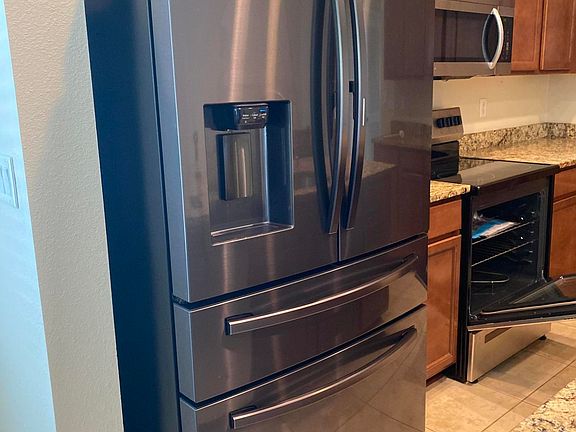 4th image of 4220 Plantation Oaks Blvd Unit 1516