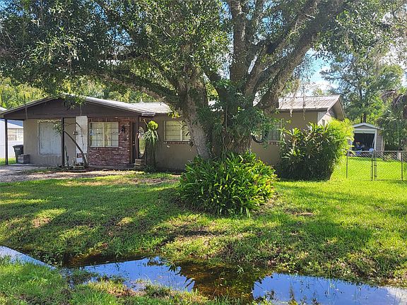 2nd image of 300 SE 14th Avenue