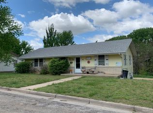 506 Kingsley St, Ellsworth, KS 67439