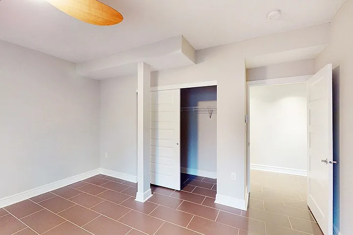 Melrose Apartments — Photo 57
