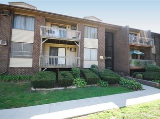 243 Country Club Ln, Pomona, NY 10970