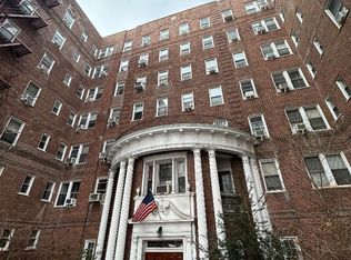 118-11 84th Avenue #418, Kew Gardens, NY 11415