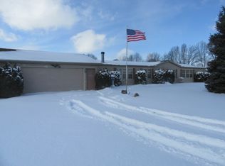 53671 Woodsprings Dr, Granger, IN 46530