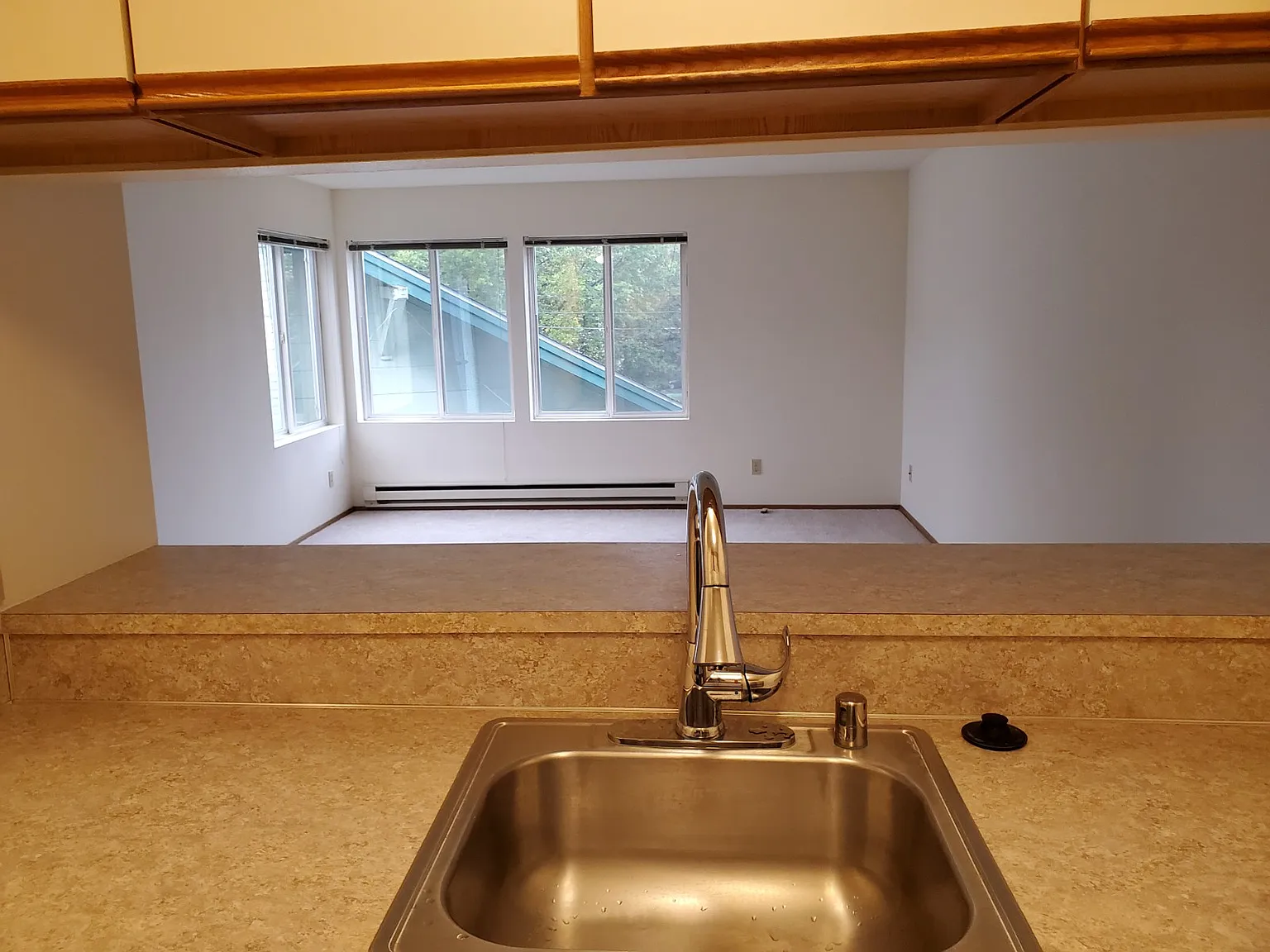 2 bed, 850 sqft, $2,295 — Photo 4
