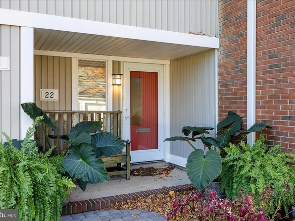 22 Gordon Way, Princeton, NJ 08540