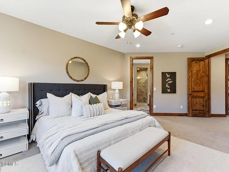 3286 Lower Saddleback Rd — Photo 9