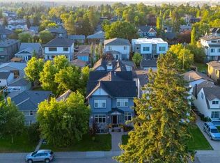 428 S 21st Ave NE, Calgary, AB T2E 1S6