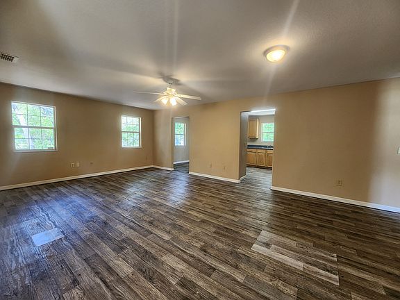 5th image of 3543 E Orchid St