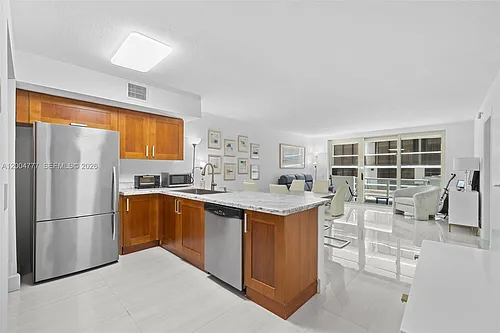 9499 Collins Ave Photo 1