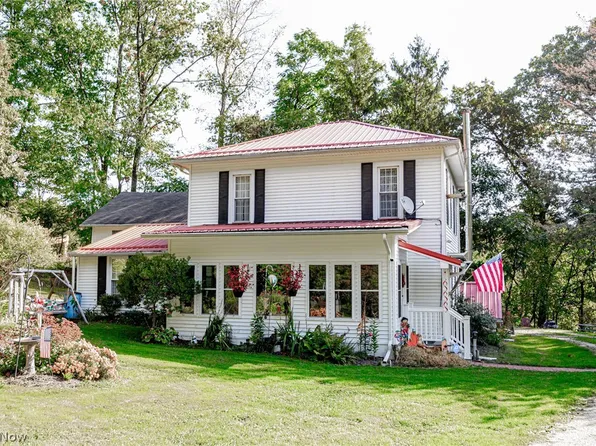 470 Clearview Dr NE, Newark, OH 43055