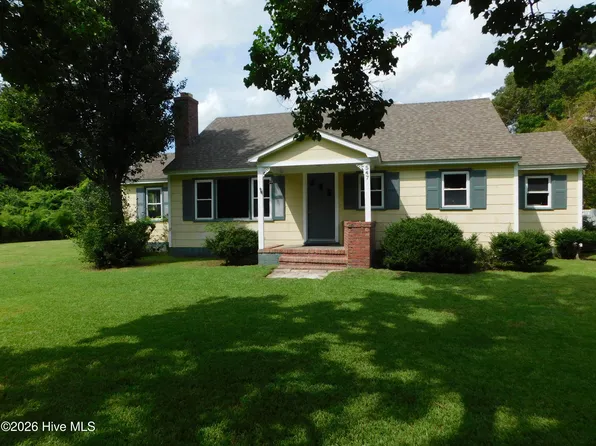 547 Pigott Rd, Gloucester, NC 28528