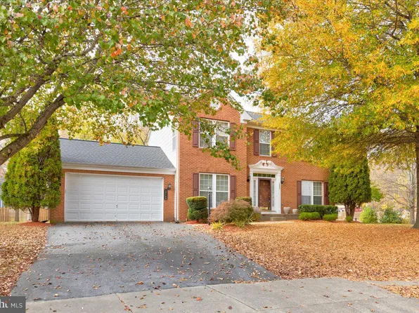 13500 Triple Crown Ct, Upper Marlboro, MD 20772