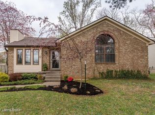 323 Old Harrods Creek Rd, Louisville, KY 40223