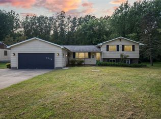 2715 Douglas Rd, Ashtabula, OH 44004