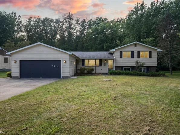 2715 Douglas Rd, Ashtabula, OH 44004