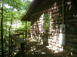 330 Cherry Tree Rd, Whittier, NC 28789