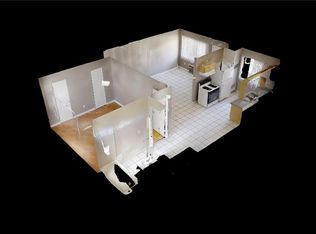 590 W Shamrock St, Rialto, CA 92376