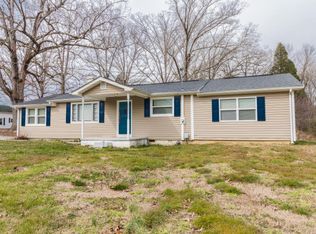 2240 E Broomtown Rd, La Fayette, GA 30728