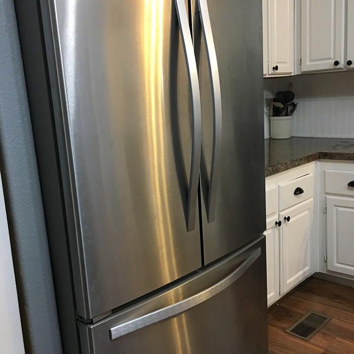 2nd image of 550 Pilot Ave