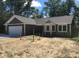 7035 Packer Dr NE, Belmont, MI 49306