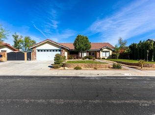 924 Hermosa Ave, Ridgecrest, CA 93555