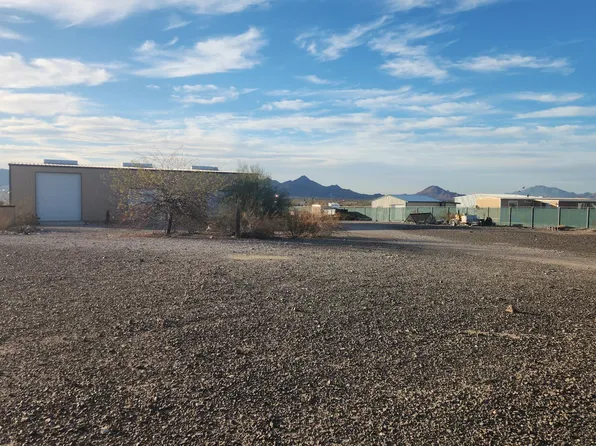 52204 Century Dr, Quartzsite, AZ 85346