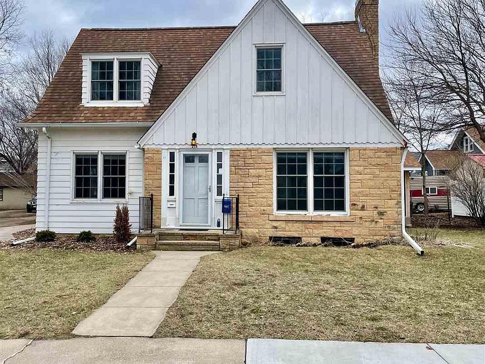 218 W Locust St, Saint Peter, MN 56082 Zillow