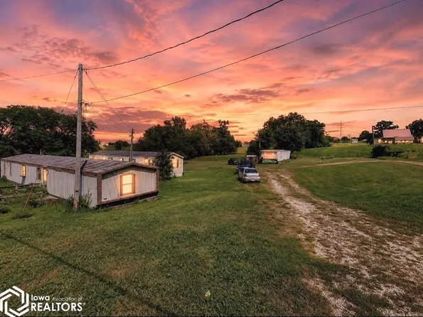 603 S 200th Ave, Sigourney, IA 52591