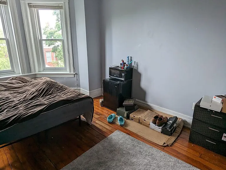 1609 W Grace St — Photo 16