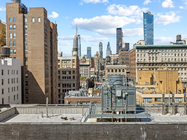 7 East 14th Street image 1 of 16