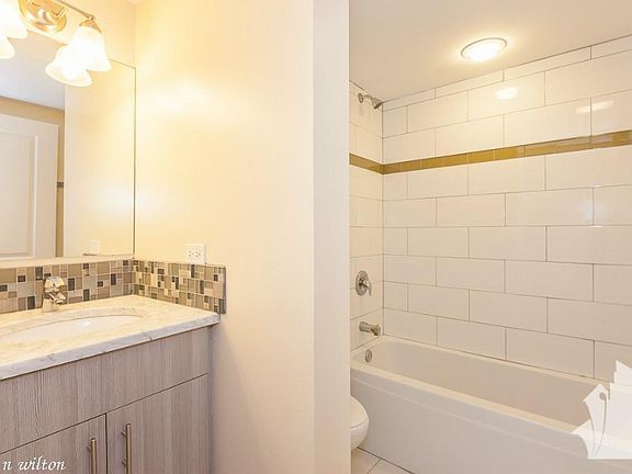2nd image of 3709 N Wilton Ave #1427