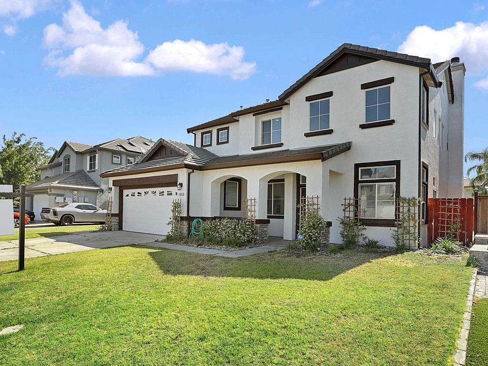 1st image of 2044 Buena Vista Dr