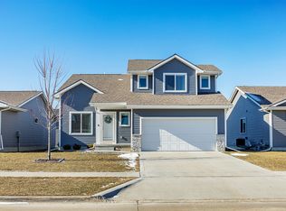 712 NE Whitetail Dr, Ankeny, IA 50021