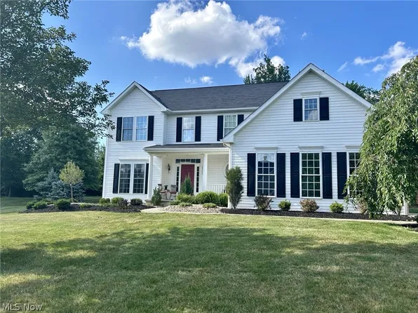 10790 Silver Tree Trl, North Royalton, OH 44133