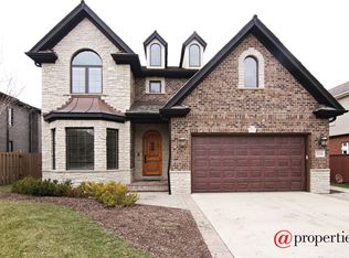 3114 Springdale Ave, Glenview, IL 60025