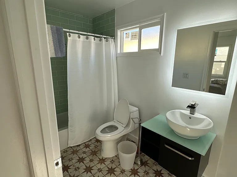 364 Belleview Dr #B — Photo 5