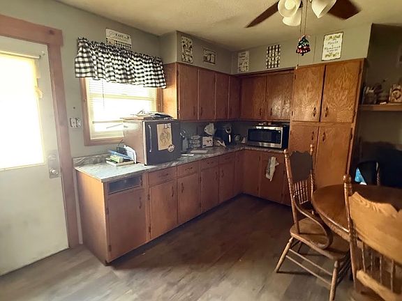 2nd image of 2020 E Main St