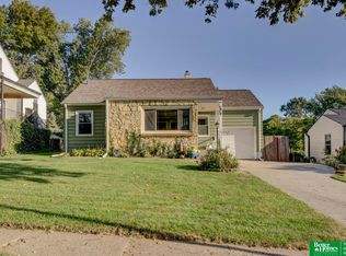 3916 Gordon St, Omaha, NE 68105