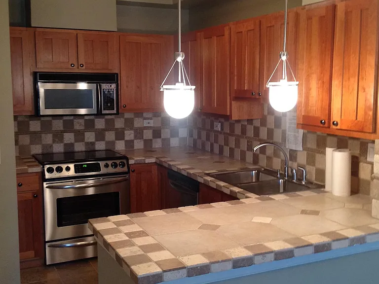 345 Fillmore St #208 — Photo 3