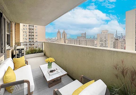 3rd image of 100 W 93rd St APT 23J